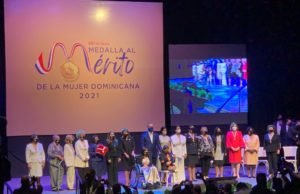 Gobierno reconoce a 14 mujeres destacadas