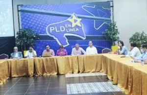 Comisión Electoral del PLD se reúne con precandidatos y representantes