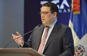 Realizan vistas públicas con gremios empresariales sobre reglamento de la Ley de Aduanas