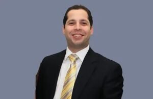 Abinader designa a Ernesto Bournigal como superintendente del Mercado de Valores