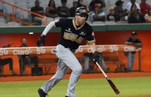 Encarnación fulmina al Licey con jonrón y Águilas le frenan racha triunfal