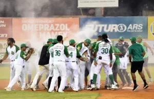 Estrellas contratan a norteamericano Shed Long