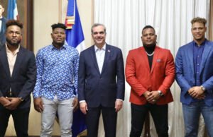 Presidente recibe en el Palacio a los destacados lanzadores de los Astros de Houston