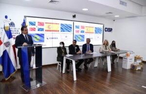 Salud Pública recibe donación de reactivos e insumos de laboratorio de biología molecular COVID-19