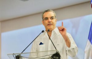 Abinader declara día no laborable el lunes 2 de 2023