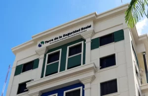 Concluye sin acuerdo una nueva reunión entre el Colegio Médico y las ARS