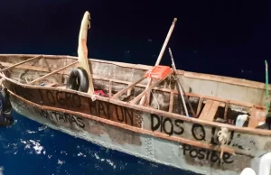 Detienen una embarcación cargada de migrantes en la bahía de Miami
