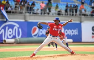 Domingo Robles abrirá por el Licey ante Curazao en partido crucial