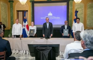 RD y Canadá alcanzan un nuevo acuerdo en transporte aéreo