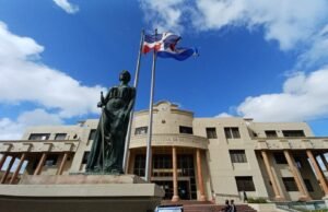 MP solicitará prisión preventiva para policía que mató a niño en carnaval de Santiago