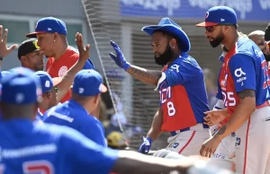 Licey derrota 10-1 a Federales de Chiriquí para lograr su 3ra victoria de la SC