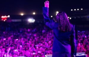 Tokischa rompe en Lollapalooza Argentina y prepara para abrir a Travis Scott en Festival Ceremonia