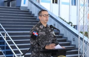 Policía Nacional niega el uso de gases lacrimógenos contra la Casa Nacional del PLD