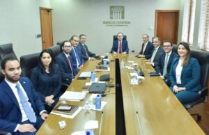 Valdez Albizu Citibank expresa interés de invertir en sector energético de RD