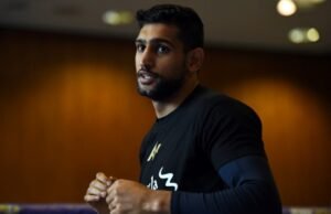 Suspenden 2 años al excampeón de boxeo Amir Khan por dopaje