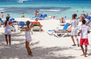 RD rompe récord de llegada turistas en primer trimestre 2023 con más de 2 MM