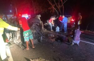 Al menos 5 muertos en aparatoso accidente en la Autopista Duarte