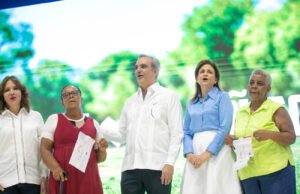 Presidente anuncia “Un cariñito para mamá”, bono que impactará un millón de madres