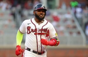 Ozuna despacha su HR 10 en triunfo de los Bravos sobre Filis