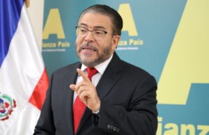 Guillermo Moreno plantea honrar a las madres garantizando los derechos a la mujer