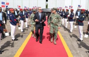 Abinader sale hoy del país para participar en cumbre del SICA