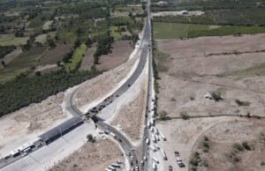 Peaje de Azua recauda un aproximado de 800 mil pesos al día