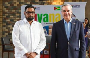 Presidente de Guyana en visita oficial al Palacio Nacional