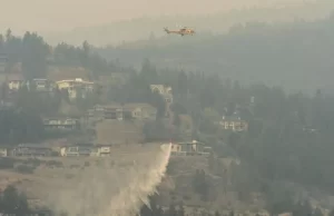 Incendios forestales en Canadá se propagan mientras continúan las evacuaciones