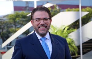 Guillermo Moreno respalda medidas del Gobierno para detener canal en Haití