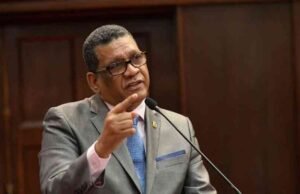 Rubén Maldonado: “Abinader para quedar un chin bien debe destituir al Canciller”