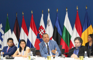 Eddy Alcántara aboga por mayor protección de los consumidores en comercio electrónico