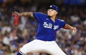 El mexicano Urías, figura de los Dodgers, arrestado por violencia doméstica