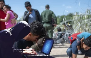 Criminales usan la IA para extorsionar a familias de migrantes perdidos en la frontera