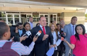 CARD denuncia en PGR “injerencia” del gobierno en elecciones del gremio