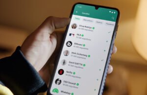 WhatsApp tendría un nuevo check azul que alertaría capturas de pantalla