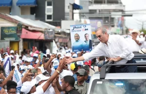 Luis Abinader encabezará caravanas por 11 municipios este fin semana