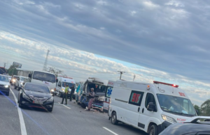 Accidente de tránsito múltiple deja ocho heridos en la Autovía del Este