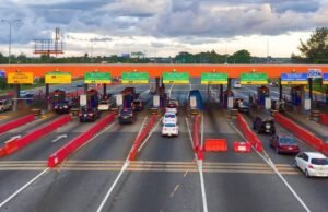 Peajes estarán libre de costo desde el domingo hasta el lunes