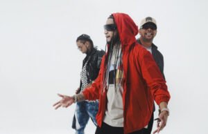 Mozart La Para y Black Jonas Point vienen “Atrás del Peso”