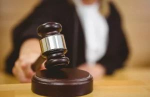 Imponen medida de coerción a un hombre vinculado a delitos electorales