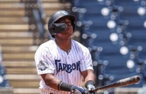 Toros adquieren a Christopher Familia desde las Estrellas por Euribiel Ángeles