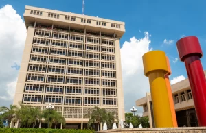 Banco Central enfrenta fallos en conexión que afectan pagos instantáneos