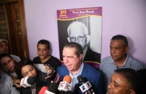 Francisco Javier sugiere al gobierno plan para atender repatriados de EE.UU. y Puerto Rico