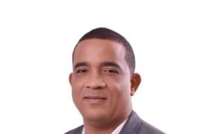 ¿Quién es el nuevo el director de la Regional 05 de Educación?