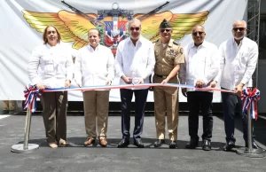 Presidente Abinader inaugura planta de ensamblaje militar en San Cristóbal