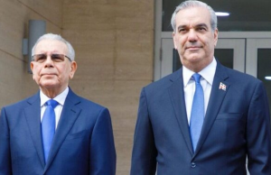 Abinader se reunirá hoy con Danilo Medina en la Casa Presidencial del PLD para tratar crisis haitiana