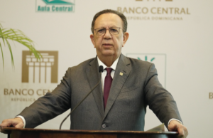BCRD concluye su XI Diplomado interno de economía y finanzas para personal de la institución