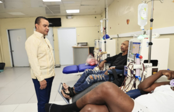 SNS garantiza el suministro a programas de diálisis y nutrición