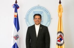 Rector PUCMM llama a la reflexión, la austeridad y la paz en Semana Santa