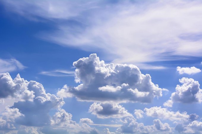 blue-cloudy-sky-free-photo